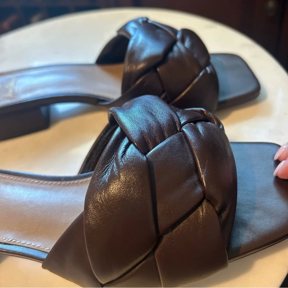 Sam Edelman Padded Slides 7.5 - Picture 4 of 6